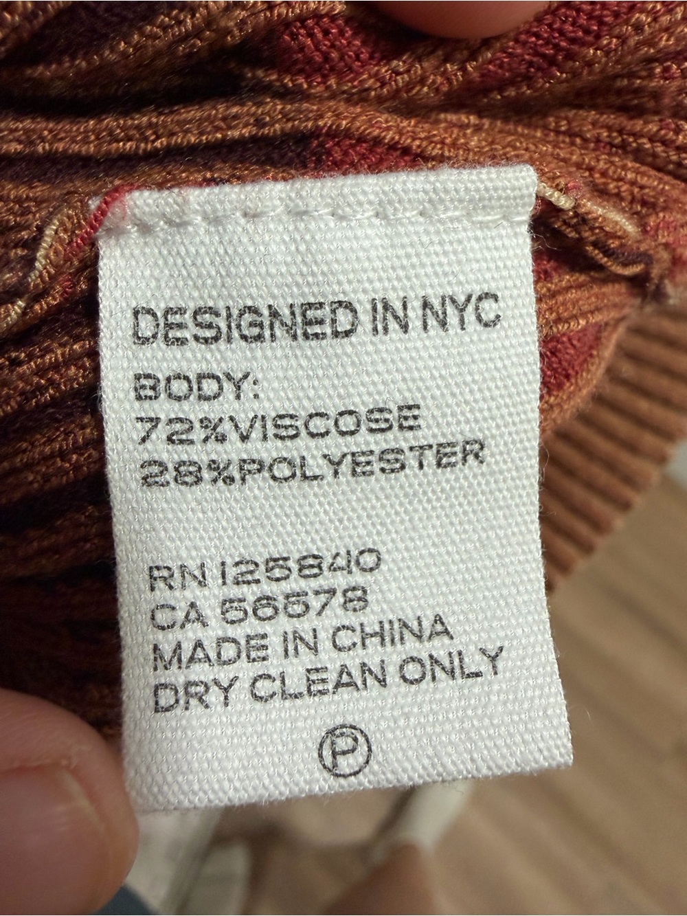 INTERMIX Rust-Brown Striped Ribbed V-Neck Long Sleeve Top with Ring Detail - Picture 5 of 6
